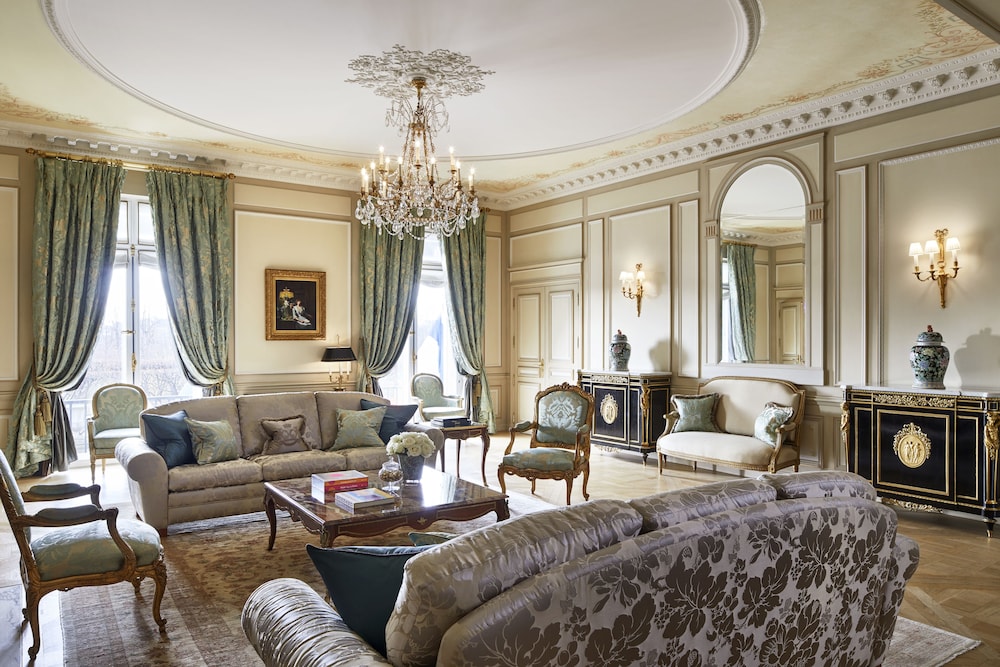 Le Meurice room